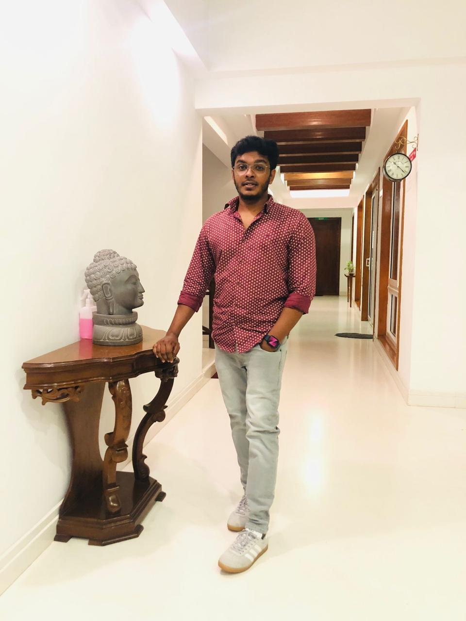 DR.சூரிய குமார்